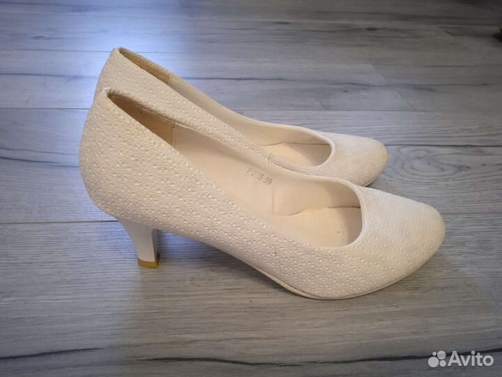 Свадебные туфли 39