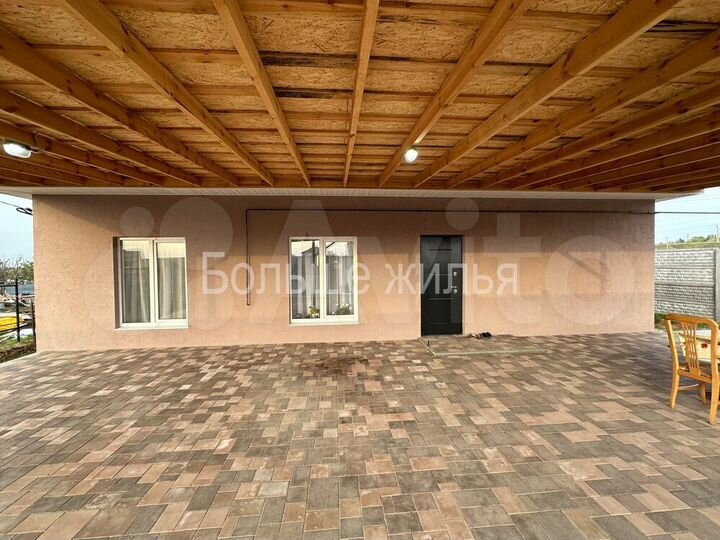 Коттедж 113 м² на участке 6 сот.