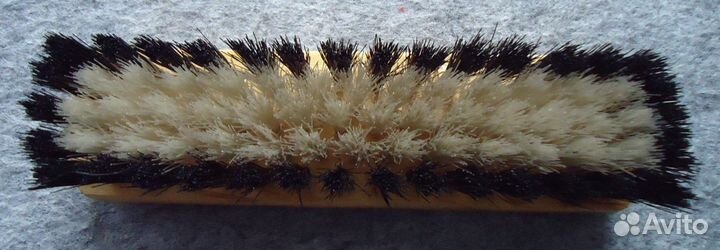 Щётка для одежды