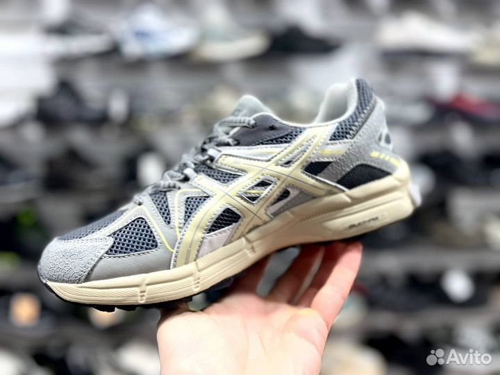 Кроссовки Asics