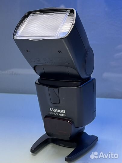 Вспышка Canon Speedlite 430EX II