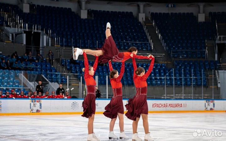 Тренер по фигурному катанию