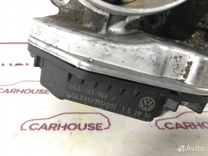 Дроссельная заслонка Volkswagen Golf MK4 1.6 AKL