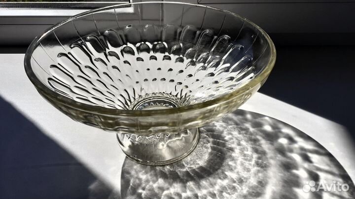 Ваза на ножке. Стекло. СССР