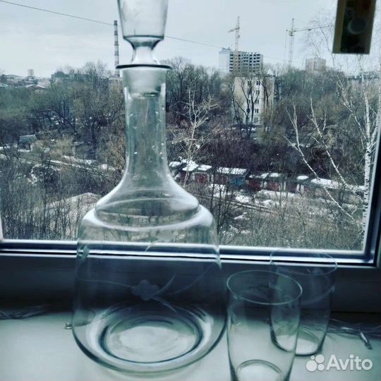 Графин, вазы стекло и стаканыэ