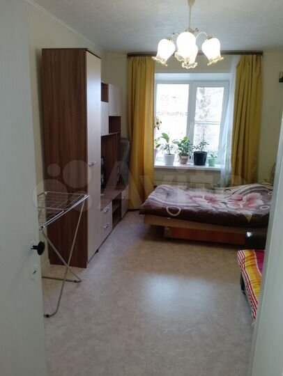 Комната 11,8 м² в 4-к., 1/9 эт.