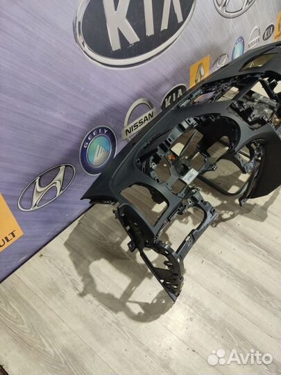 Торпеда Торпедо Панель приборов салона Kia sorento