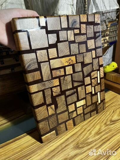 Доски для кухни из дуба и эпоксидной смолы