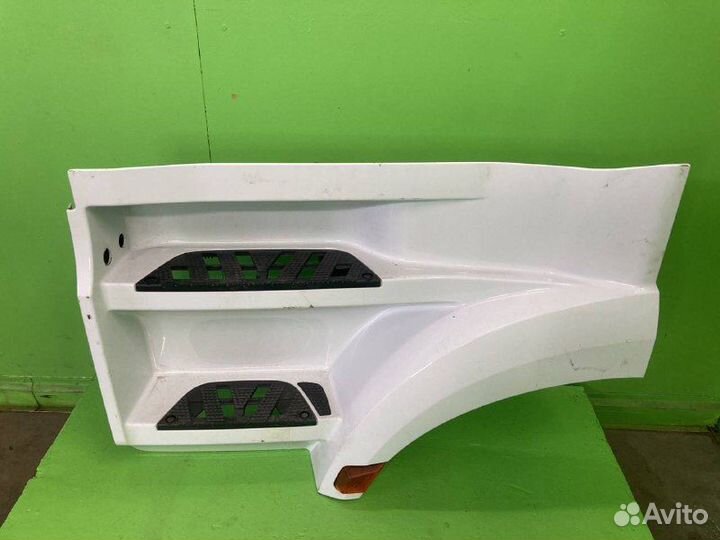 Подножка mercedes-benz actros MP 4