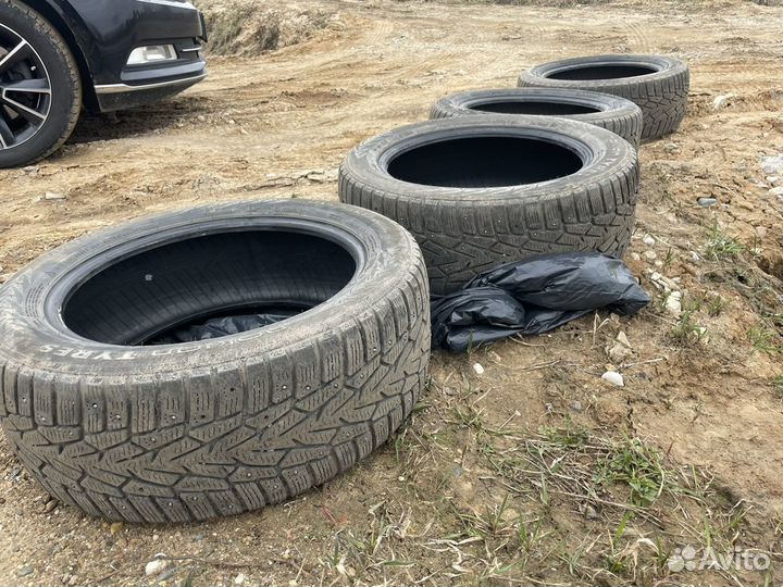 Nokian Tyres Nordman 7 215/55 R17 98T