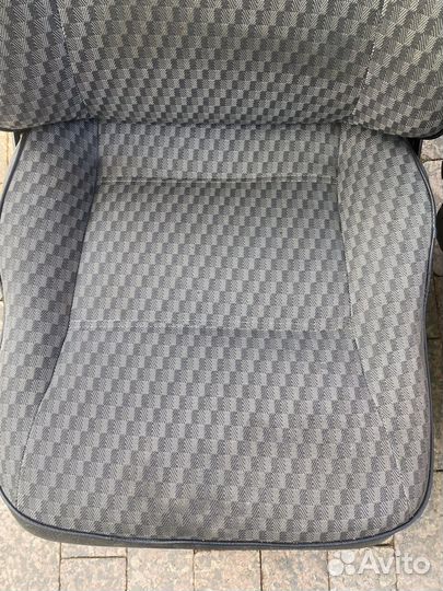 Продам сиденья от нивы