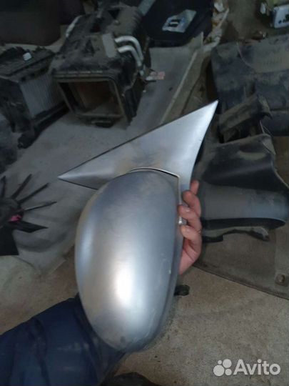 Правое зеркало на хундай сонату 4 2005г