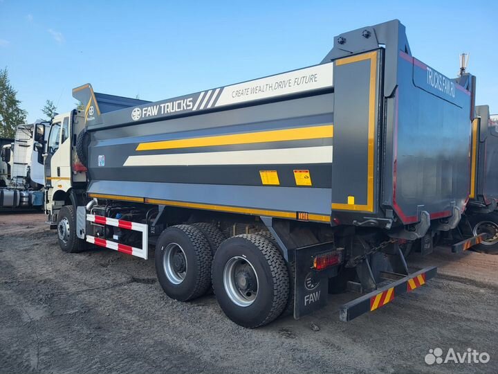 FAW J6 CA3310P66K24T4E5, 2023