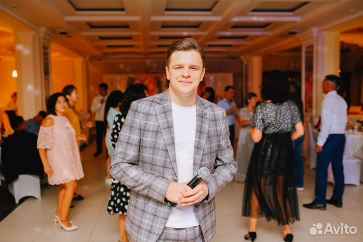 Ведущий тамада на корпоратив, юбилей, свадьбу + DJ