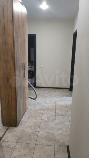 2-к. квартира, 64,1 м², 12/17 эт.