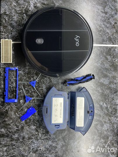 Робот-пылесос Eufy