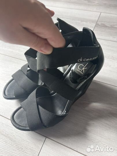 Босоножки женские 40 размер Ck