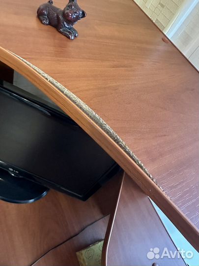 Компьютерный стол