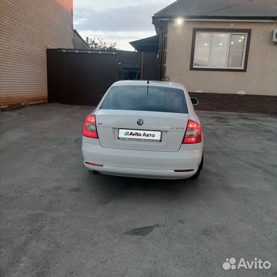 Skoda Octavia 1.6 МТ, 2012, 249 300 км