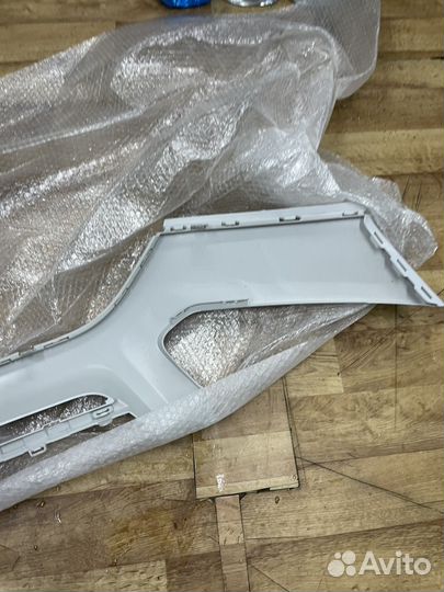 Бампер передний Ford Transit
