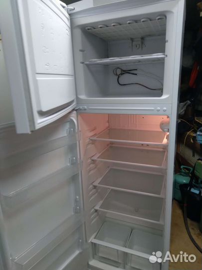 Продаются холодильники,морозильники Б/У с гаран-ей