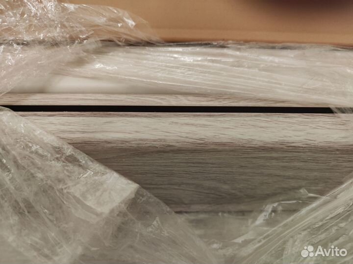 Отделочные материалы для дома (плинтус, пороги)