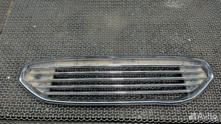 Решетка радиатора Ford Fusion USA, 2014