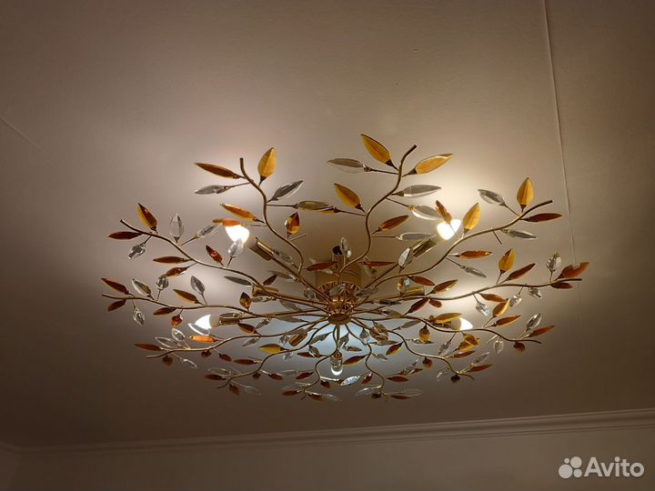 Люстра потолочная