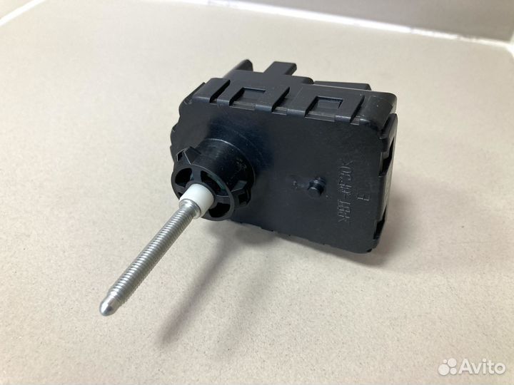 Электрокорректор фар Toyota/Lexus 8566112010