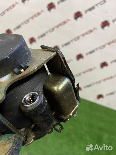 Задний ремень безопасности Renault megane 2