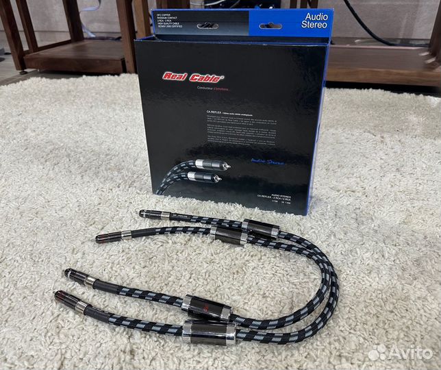 Межблочный кабель Real Cable CA-Reflex 2 RCA 0,75m