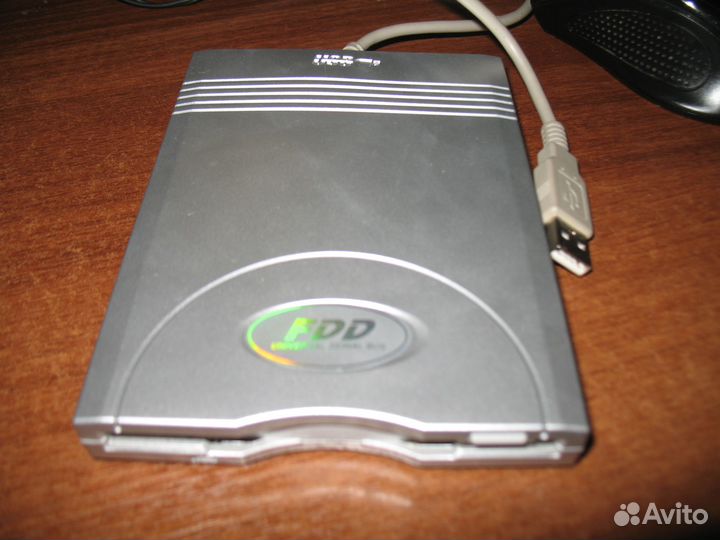 Внешний дисковод для дискет HD 1.44 (USB)