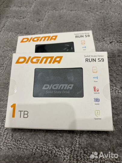 Ssd 1tb SATA новый