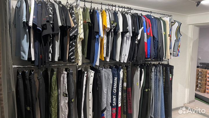 Склад брендовой одежды и обуви в саратове