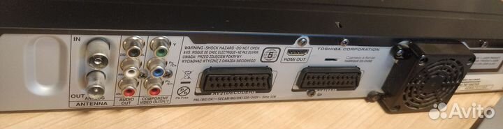 DVD плеер Toshiba, видеорекордер RD-XS27KR