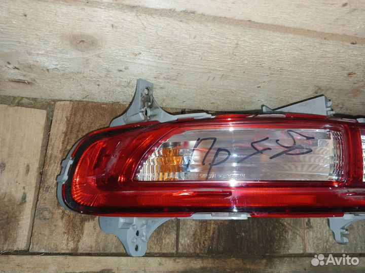 Задний правый фонарь Kia Sportage 4