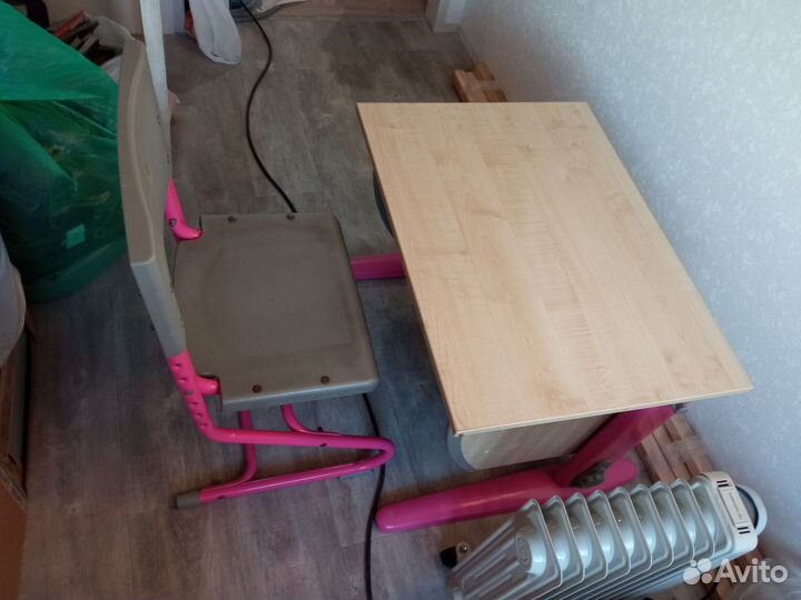 Растущая парта и стул