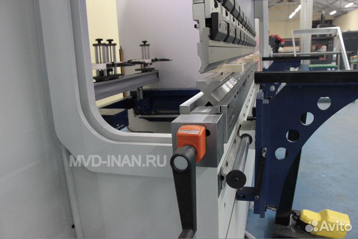 Гибочный пресс с чпу MVD B220x3100 на складе