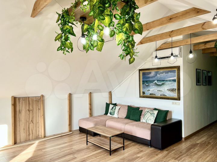 2-к. квартира, 72 м², 3/3 эт.