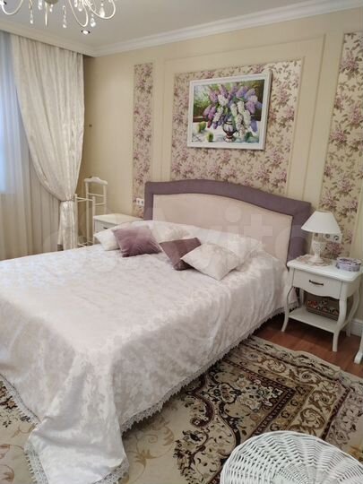 2-к. квартира, 79 м², 2/5 эт.