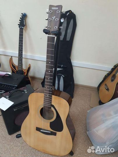 Акустическая гитара Yamaha F310