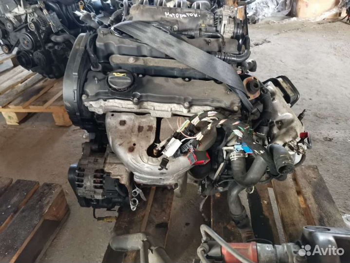Двигатель peugeot 307 KFU 2004 1.4 бензин