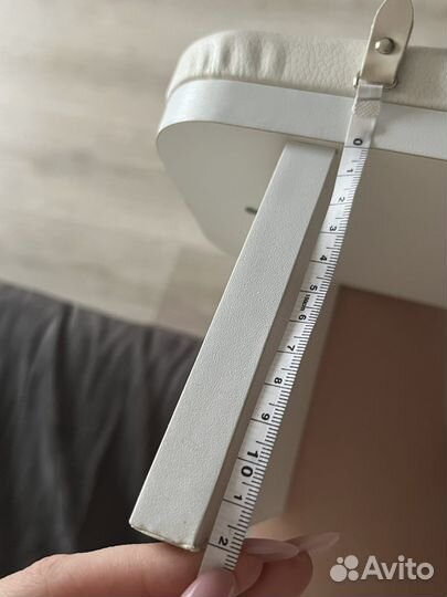 Маникюрная подставка для рук