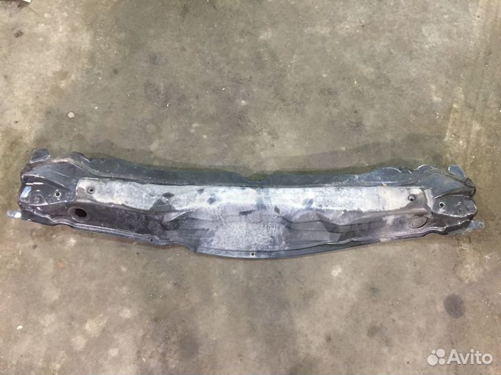 Хендай Накладка под жабо дворников(металлическая)