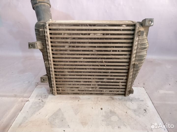 Ауди Q7 2005-2015 Радиатор интеркулера