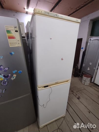 Холодильник 2 камерный