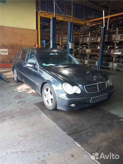 Разобран на запчасти Mercedes C W203 2000-2007