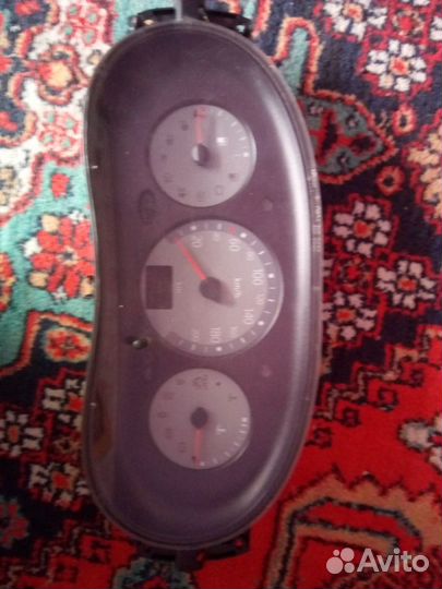 Щиток приборов