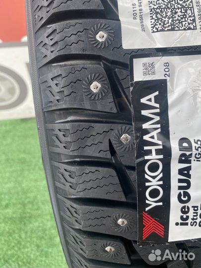 Yokohama Ice Guard Stud IG55 215/60 R16 99T