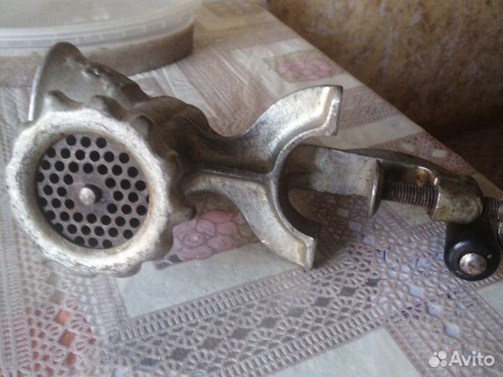 Мясорубка ручная